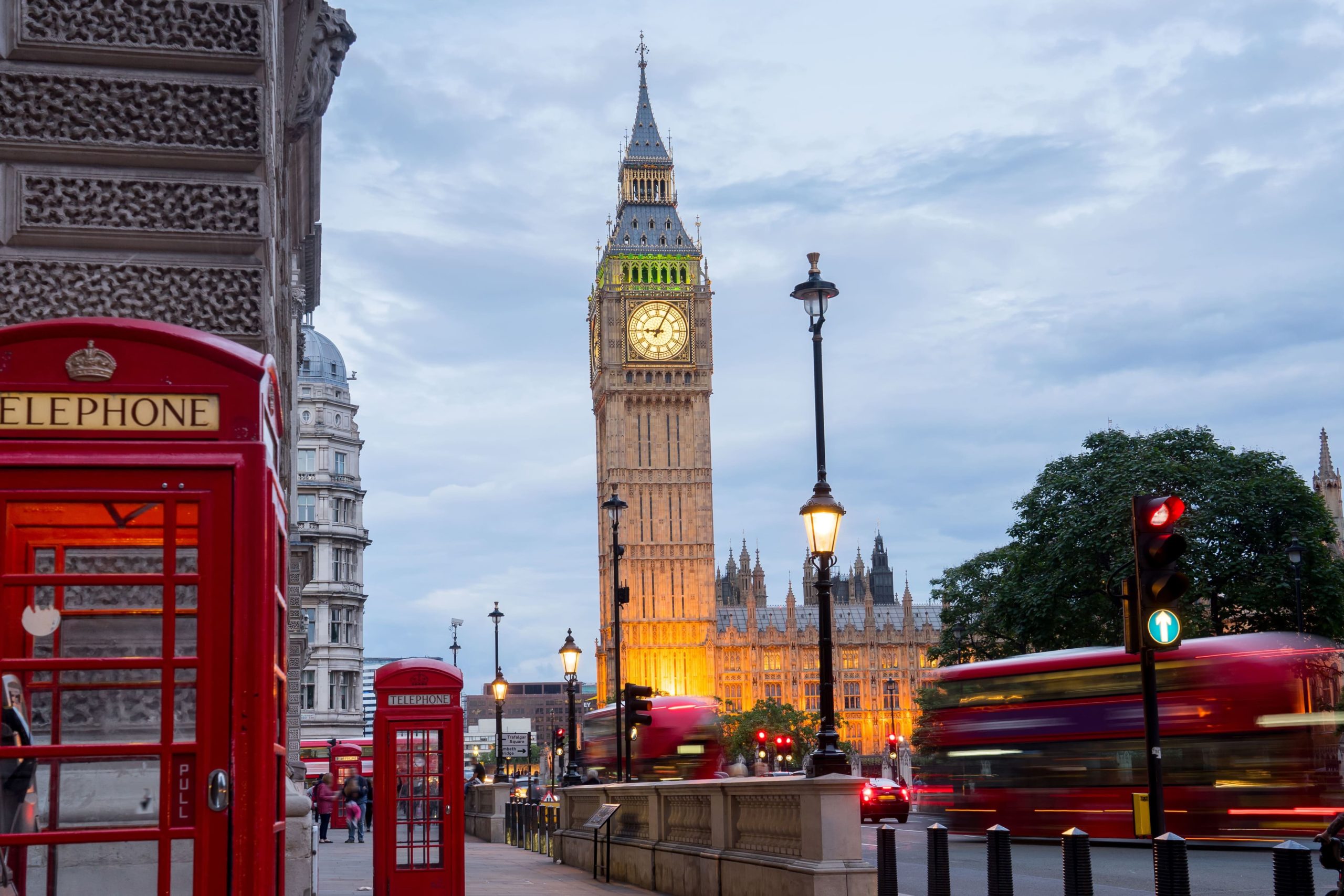 5 Luxury Experiences to Impress Your First Date in London
