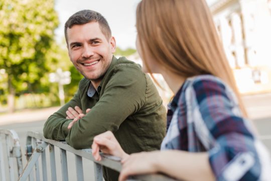 L’amitié homme-femme quand on est en couple: est-ce possible?