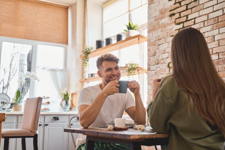 man-laughing-first-date