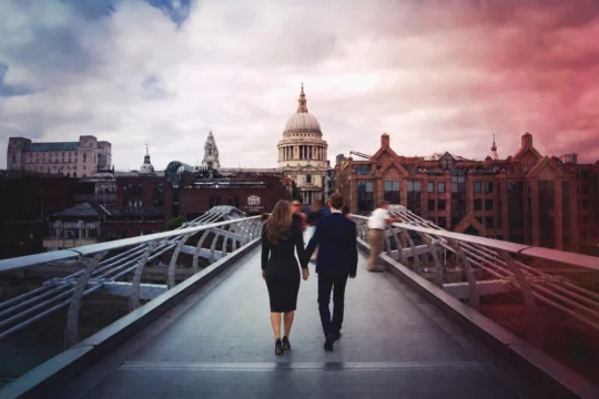 Dating in London: How the City Shapes the Way You Love