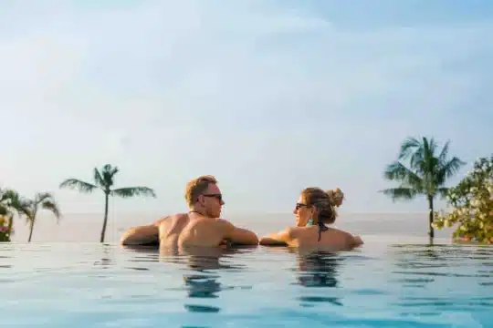 Commitment in Love Relationships: How Age Changes Everything