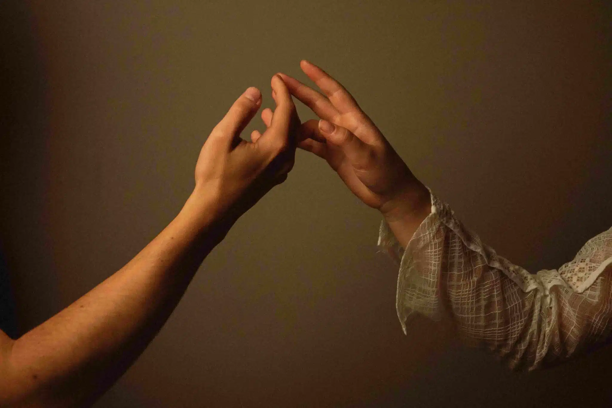 The Psychology of Attraction in a Relationship – Macbeth Matchmaking